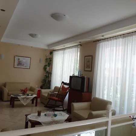 Dafni מלון דירות לאוטרה אדיפסאו